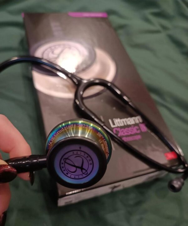 Littmann Classic III Steth Special Black with Rainbow Finish (5870) - Image 3